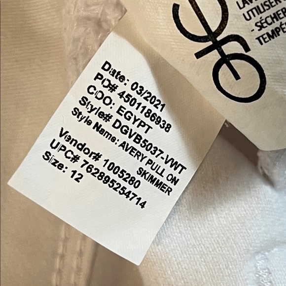 Gloria Vanderbilt Avery Pull On Skimmers Women’s Size 12 White Casual Shorts - Picture 7 of 7